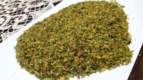 آشنایی مختصر با قاووت پسته شکلاتی